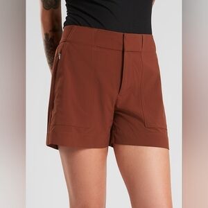 Athleta | Tribeca Utility Shorts Dried Cinnamon Size 8